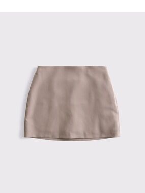 NWT Abercrombie & Fitch Deep Taupe Scarlett Suiting Mini Skort